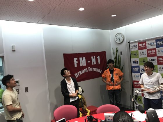 発声練習をする金沢工大WAVEプロジェクト「こういちさんといっしょ」