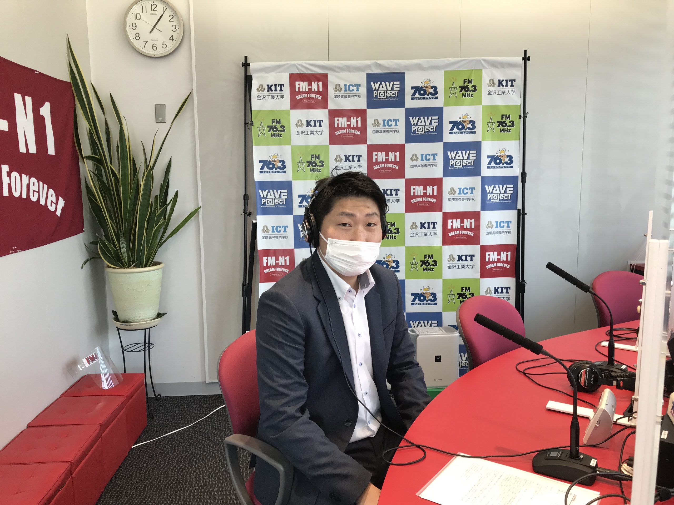 「よろしく！スタジオサミット」ゲストの白山本宮 加賀一ノ宮 白山比咩神社 権禰宜 田中天善さん