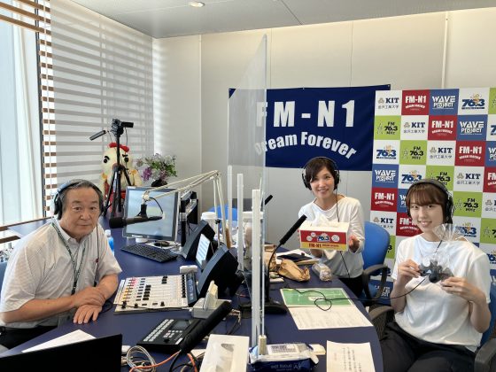 三原千明さん(中)、石川優花さん「自然が好き歌が好き」