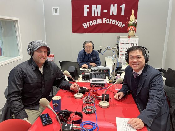 てくてく地球交差点  ゲスト　マーク・ハリスさん（ゲーム・カフェ　KOMA　代表）　ジェフ・ウー先生（通訳　KIT英語教師）1/21, 1/28 放送