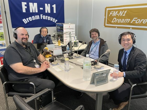 The Hilltop  ゲスト　KIT英語教師　ラッセル・フロンク先生　4/30, 5/7放送