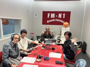 本間雅代さん（KH北陸会事務局　ボランティアグループしおり代表）、中田明さん、縄野篤さん「祝活でっせ」